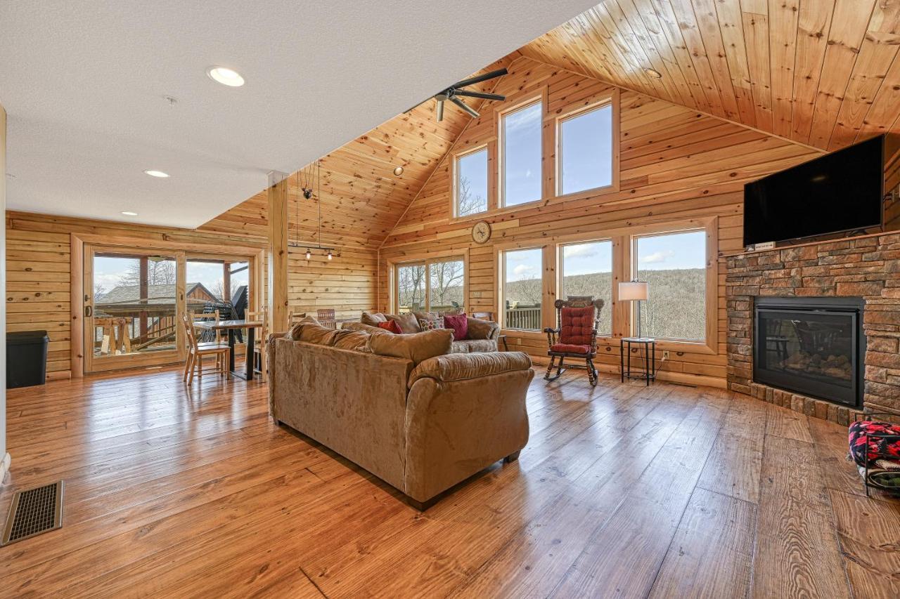 Curb-Free Chalet Мак-Генри Экстерьер фото
